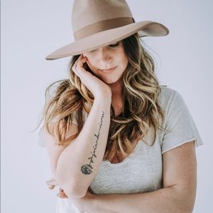 Meet your Posher, Keri